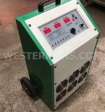 Calibrator 600 AC/DC for Calibration AS NEW with cables and software