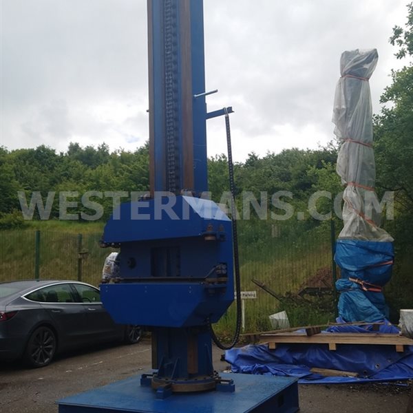 Welding Column and Boom with swivel base 